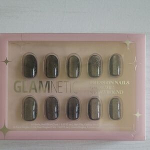 Glamnetic Galactic Short Round Press-On Nails
